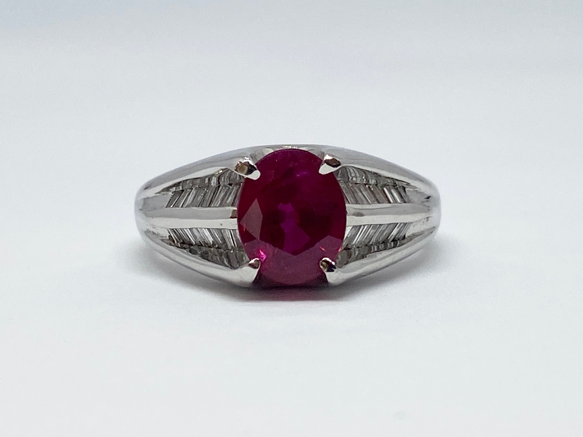 Platinum Rugy Ring